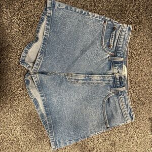 High Rise Mom Short-Size 6/28